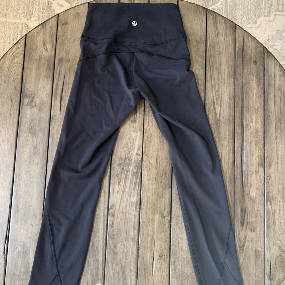 Lululemon Wunder Under Legging Size 2 Black